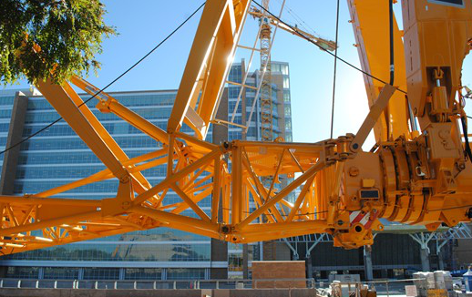 Northwest Disassembles Tower Crane Near Oklahoma State Capital