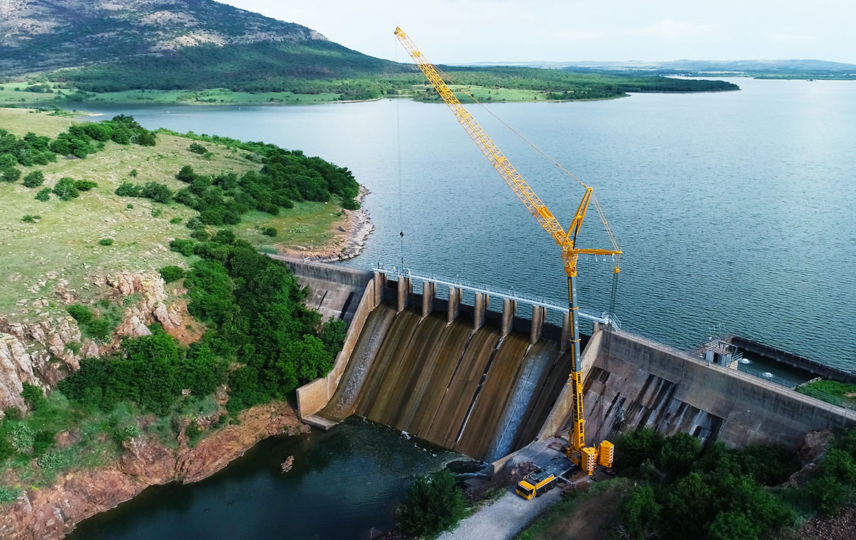 LTM 1450 - 8.1 - Bridge Dam - Lake Lawtonka